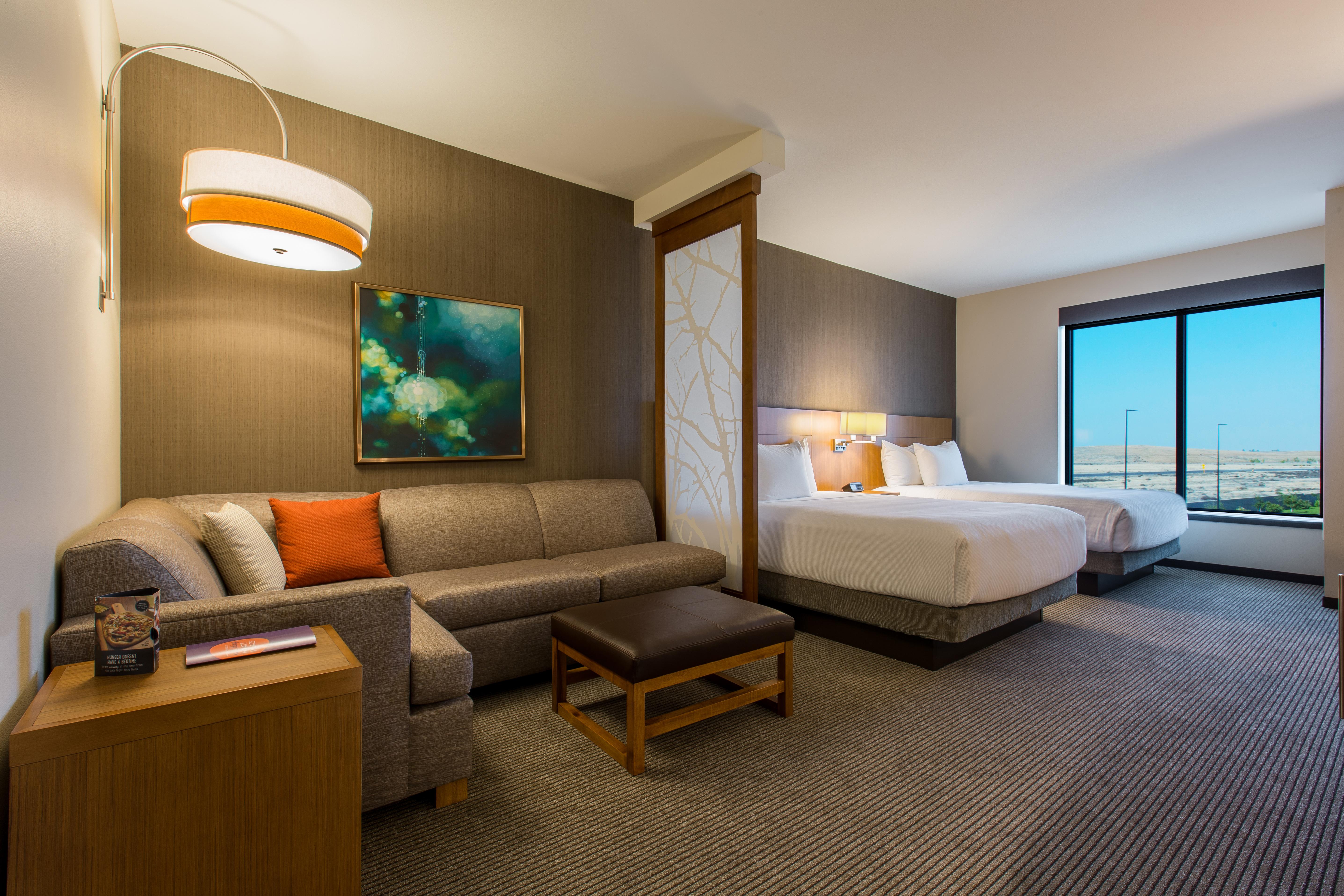 Hyatt Place Delano Exteriér fotografie