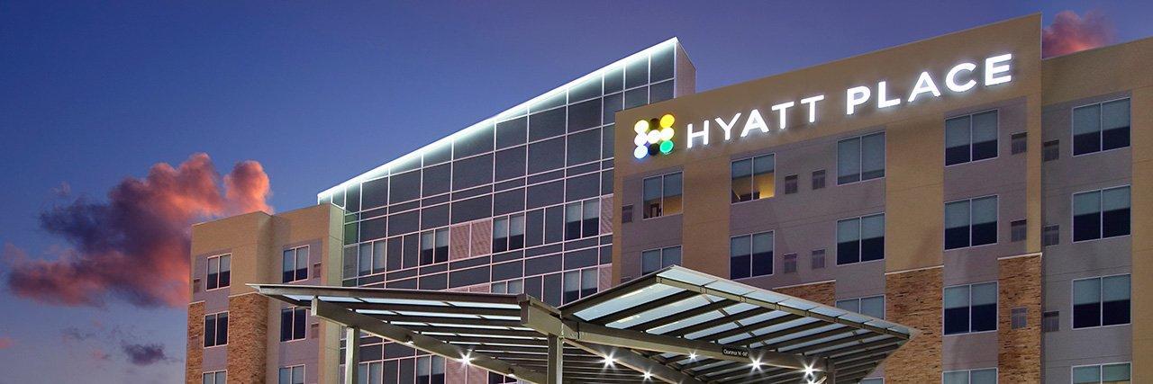 Hyatt Place Delano Exteriér fotografie