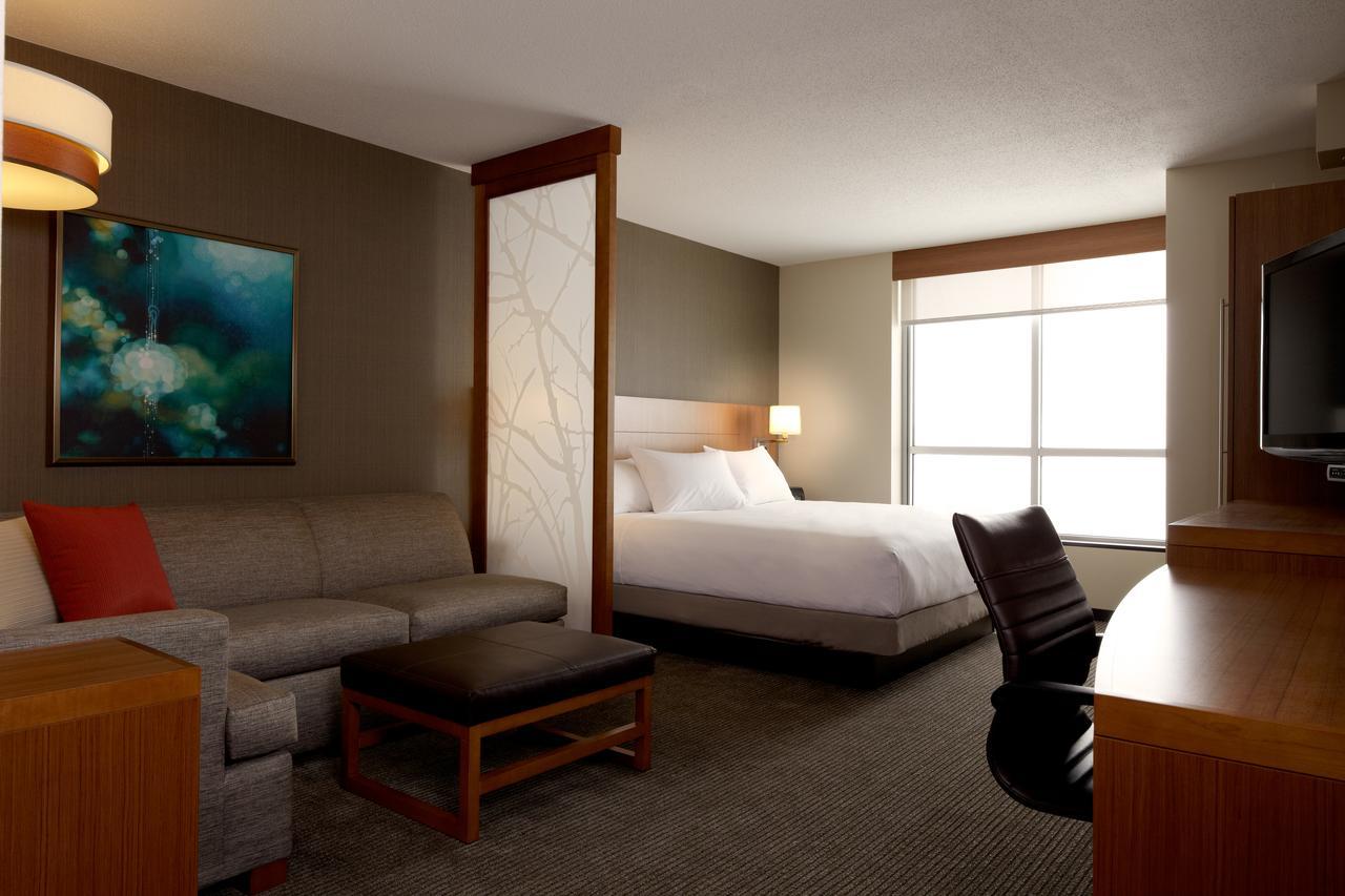 Hyatt Place Delano Exteriér fotografie